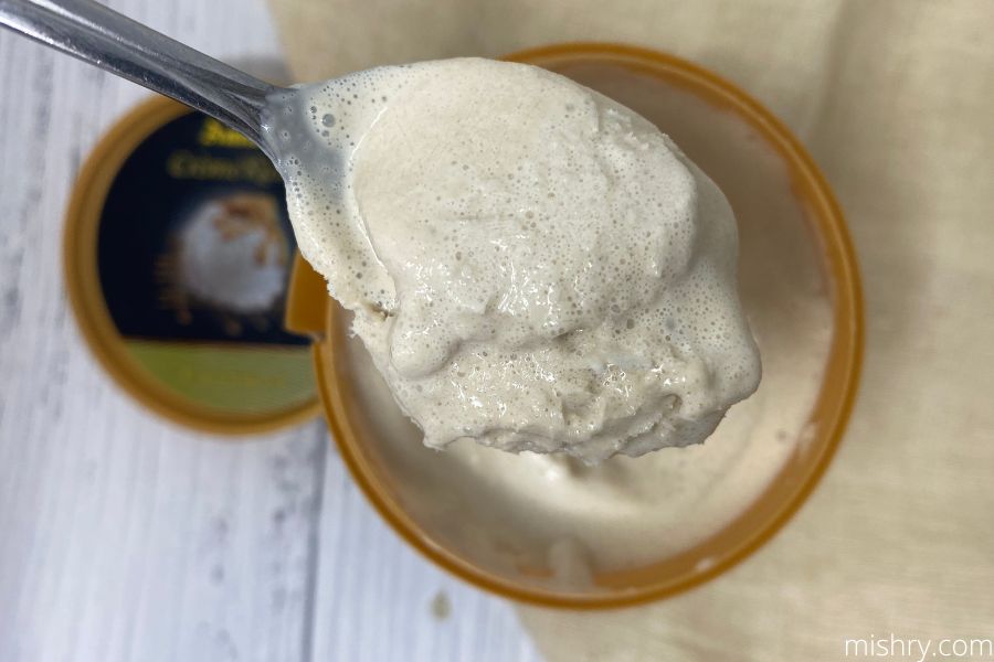 amul caramel ice cream texture