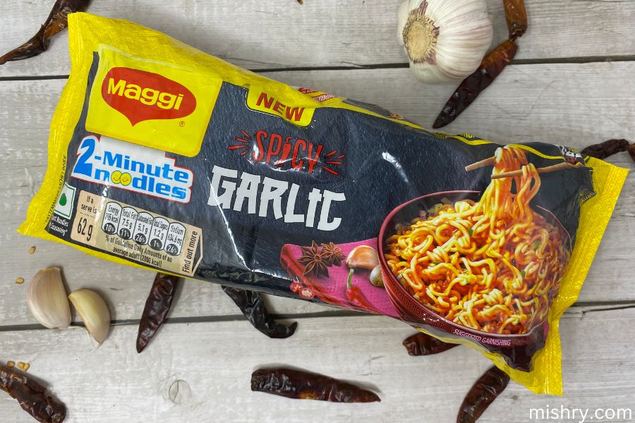 spicy garlic maggi packing