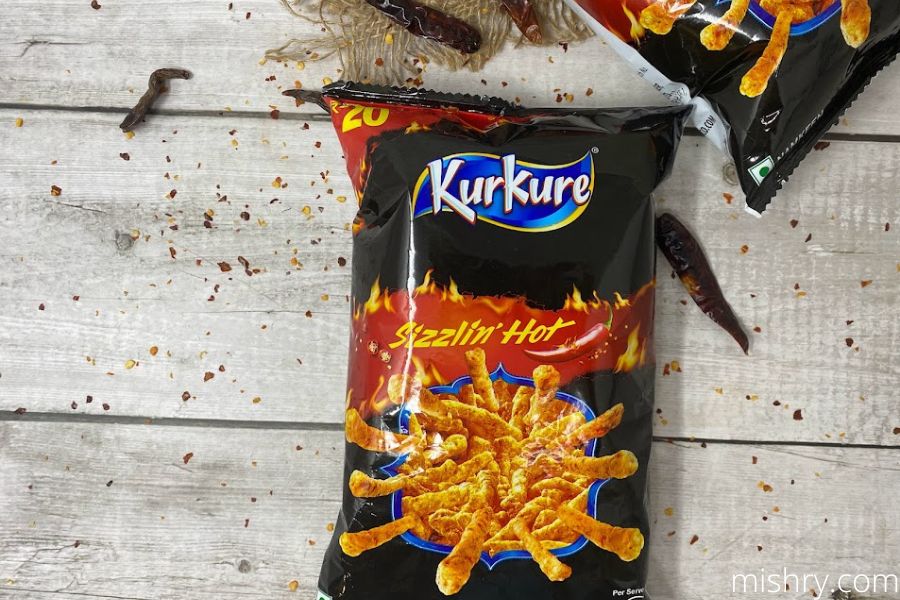 Kurkure sizzlin' hot outer pack